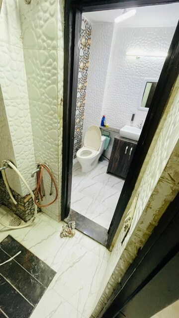 Balcony in 1.5 BHK Builder Floor at Safdarjung Enclave – for Rent