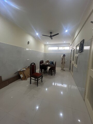 Team Area in 2 BHK Builder Floor at Chattarpur – for Rent