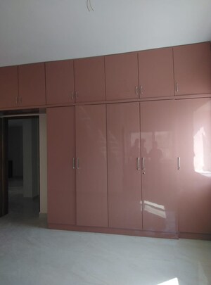 Room in 6+ BHK Independent House at Kanajiguda – for Sale