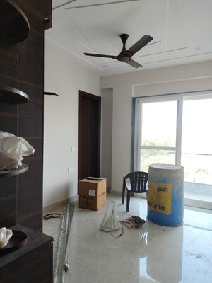 Team Area in 3 BHK Builder Floor at Sector 57 – for Rent