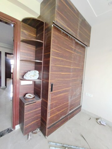 Bathroom in 3 BHK Builder Floor at Sector 57 – for Rent