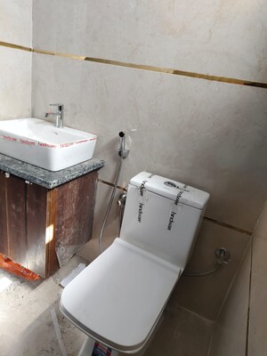 Furnished Amenities in 3 BHK Builder Floor at Sector 57 – for Rent