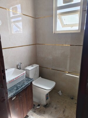 Bathroom in 3 BHK Builder Floor at Sector 57 – for Rent