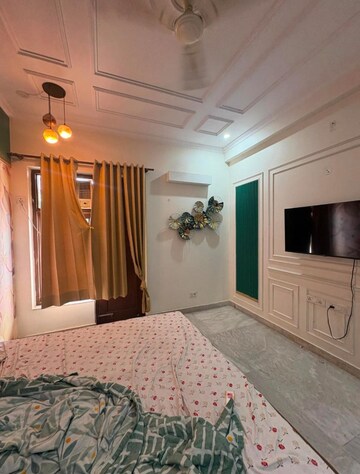 Living Room in 3 BHK Builder Floor at Sector 57 – for Rent