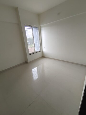 Room in 2 BHK Apartment at Sonigara Presidency, Ravet – for Rent