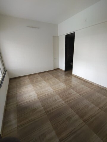 Room in 2 BHK Apartment at Sonigara Presidency, Ravet – for Rent