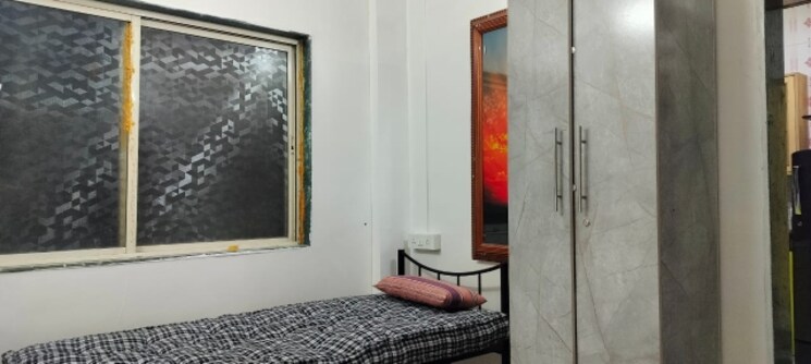 Bedroom, mig-colony-gokhalenagar 2 Bedroom 1000 Sq.Ft. Apartment In Gokhalenagar Pune 9239316