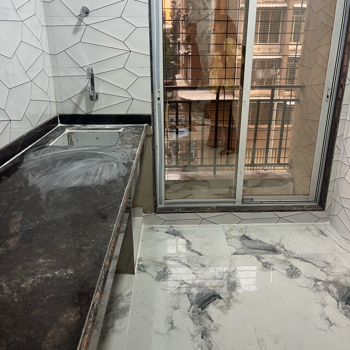 2 BHK + Extra Room Apartment For Rent in Sambhav Deep Planet