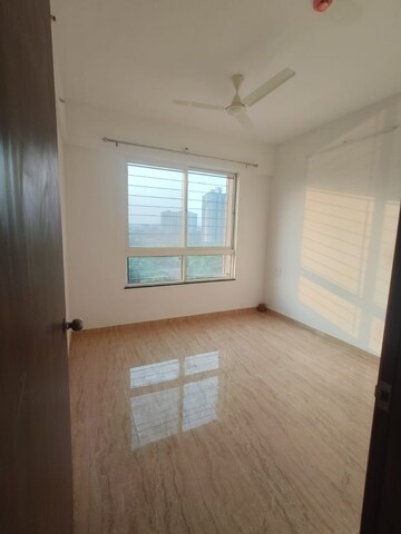 Room in 2.5 BHK Apartment at VTP Belair, Mahalunge – for Rent