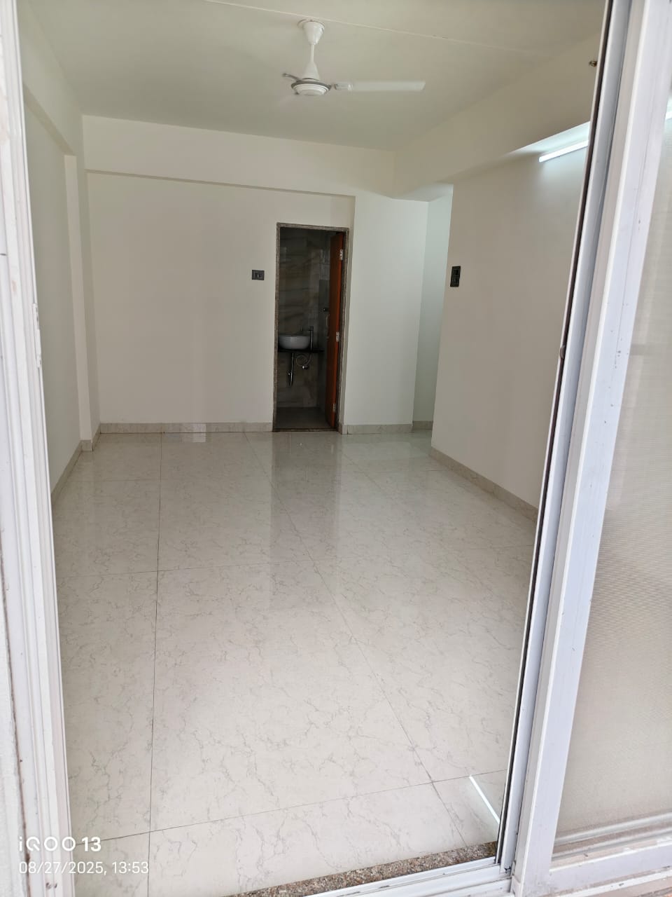 1 BHK + Study Room Apartment For Rent in Hirani Om Sukhkarta Heights