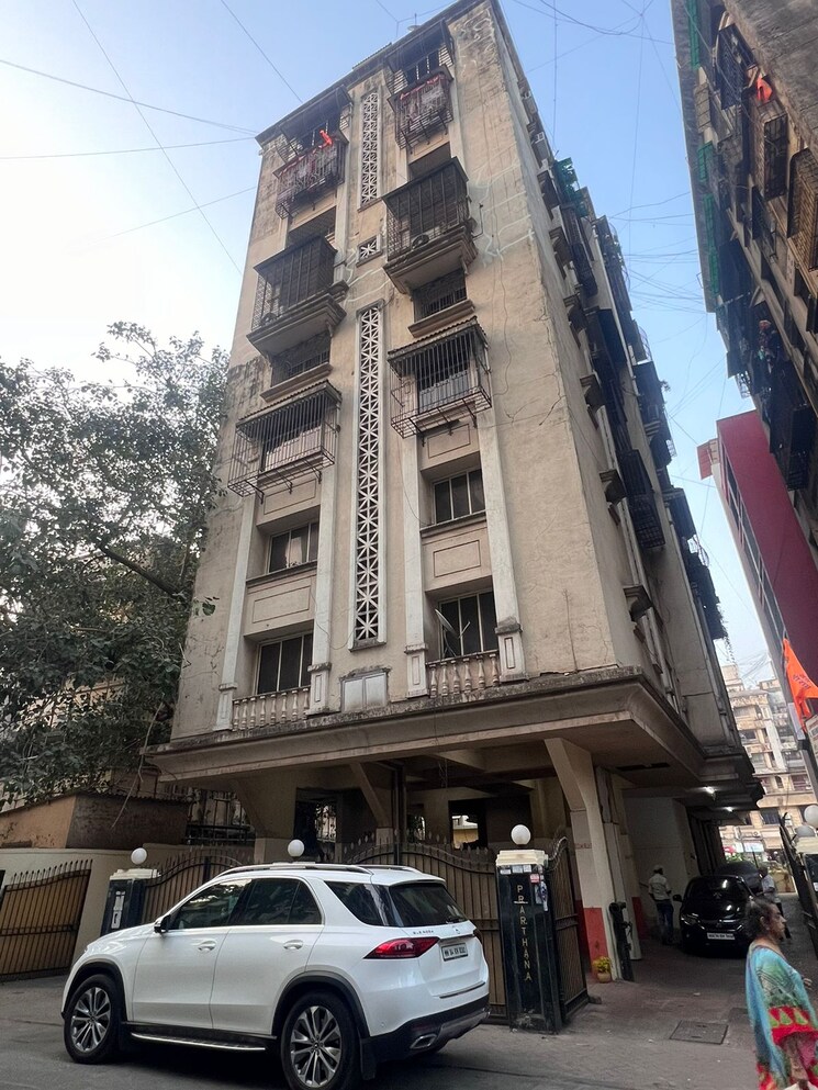 Exterior View, bandra west 3 Bedroom 1100 Sq.Ft. Apartment In Bandra West Mumbai 9239394
