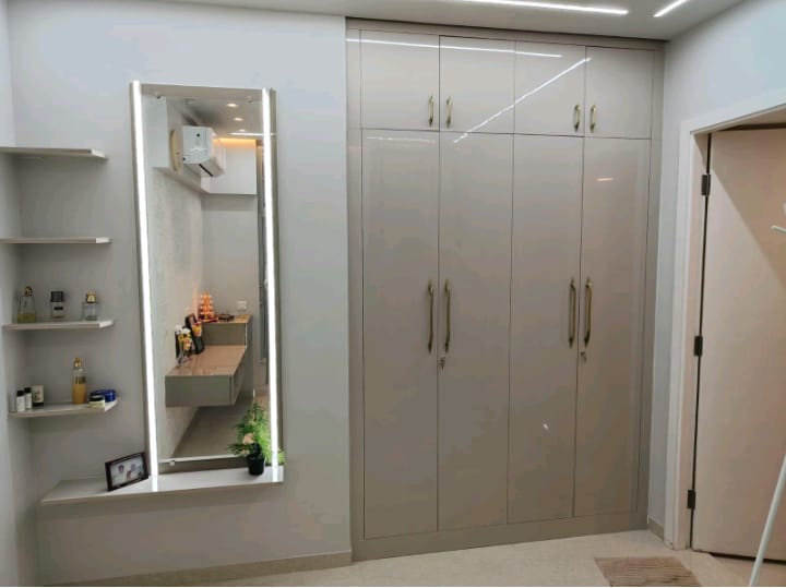 2 BHK + Pooja Room 855 Sq.Ft. Apartment in Embassy One Thane