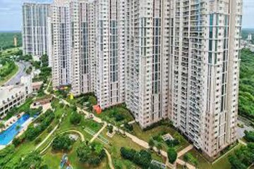 3 BHK Apartment For Sale in DLF Park Place, Sector 54