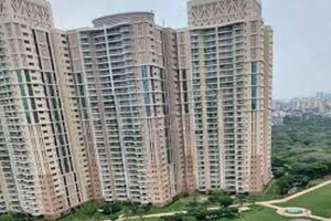 3 BHK Apartment – Exterior View View at DLF Park Place, Sector 54 - for Sale