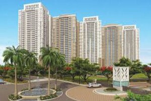 3 BHK Apartment – Exterior View View at DLF Park Place, Sector 54 - for Sale