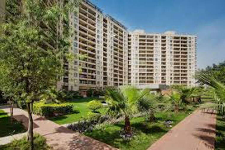 Exterior View, dlf-park-place 3 Bedroom 2350 Sq.Ft. Apartment In Sector 54 Gurgaon 9239448