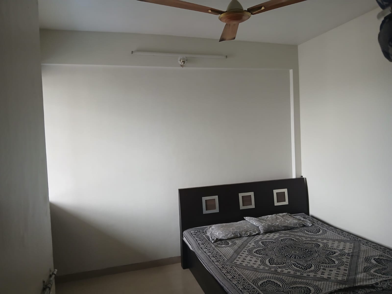 1 BHK + Pooja Room Apartment For Rent in Bora Ville