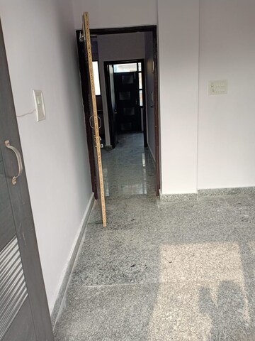 Building Lobby in 3 BHK Builder Floor at Uppal Southend, Sector 49 – for Rent