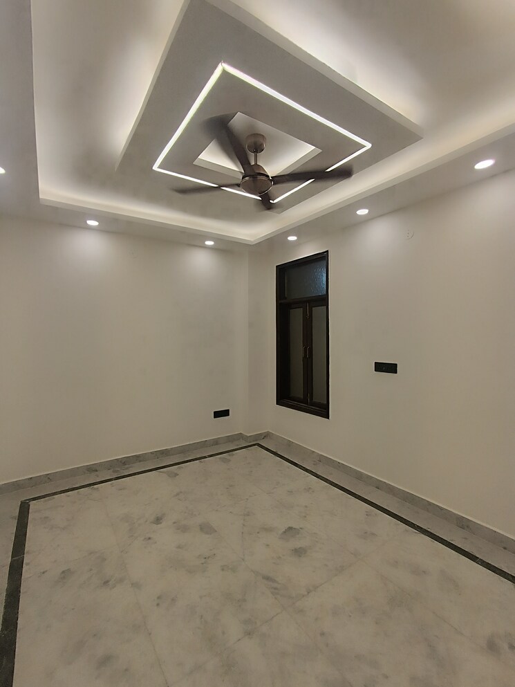 Bedroom, govindpuri 3 Bedroom 950 Sq.Ft. Builder Floor In Govindpuri Delhi 9239651