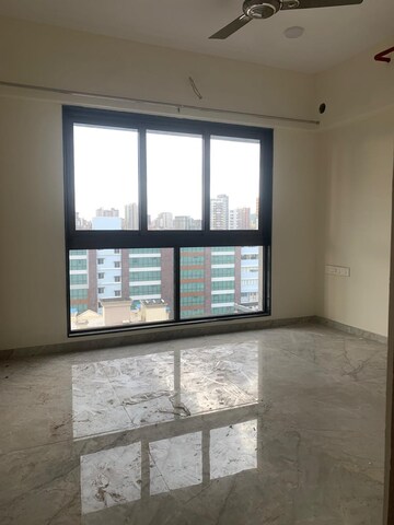 Room in 2 BHK Apartment at Ajmera Manor, Borivali West – for Sale