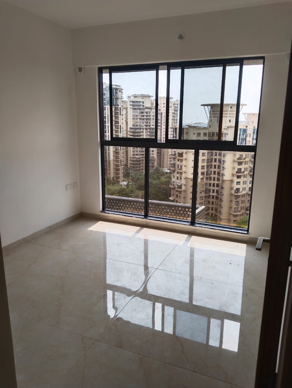 1 BHK Apartment For Rent in Sheth Vasant Oasis