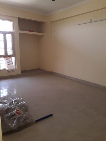 Bedroom in 3 BHK Apartment at Faizabad Road – for Rent