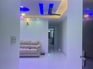 Room in 1 BHK Builder Floor at Saket – for Rent