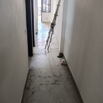 Building Lobby in 2 BHK Builder Floor at Malviya Nagar – for Rent