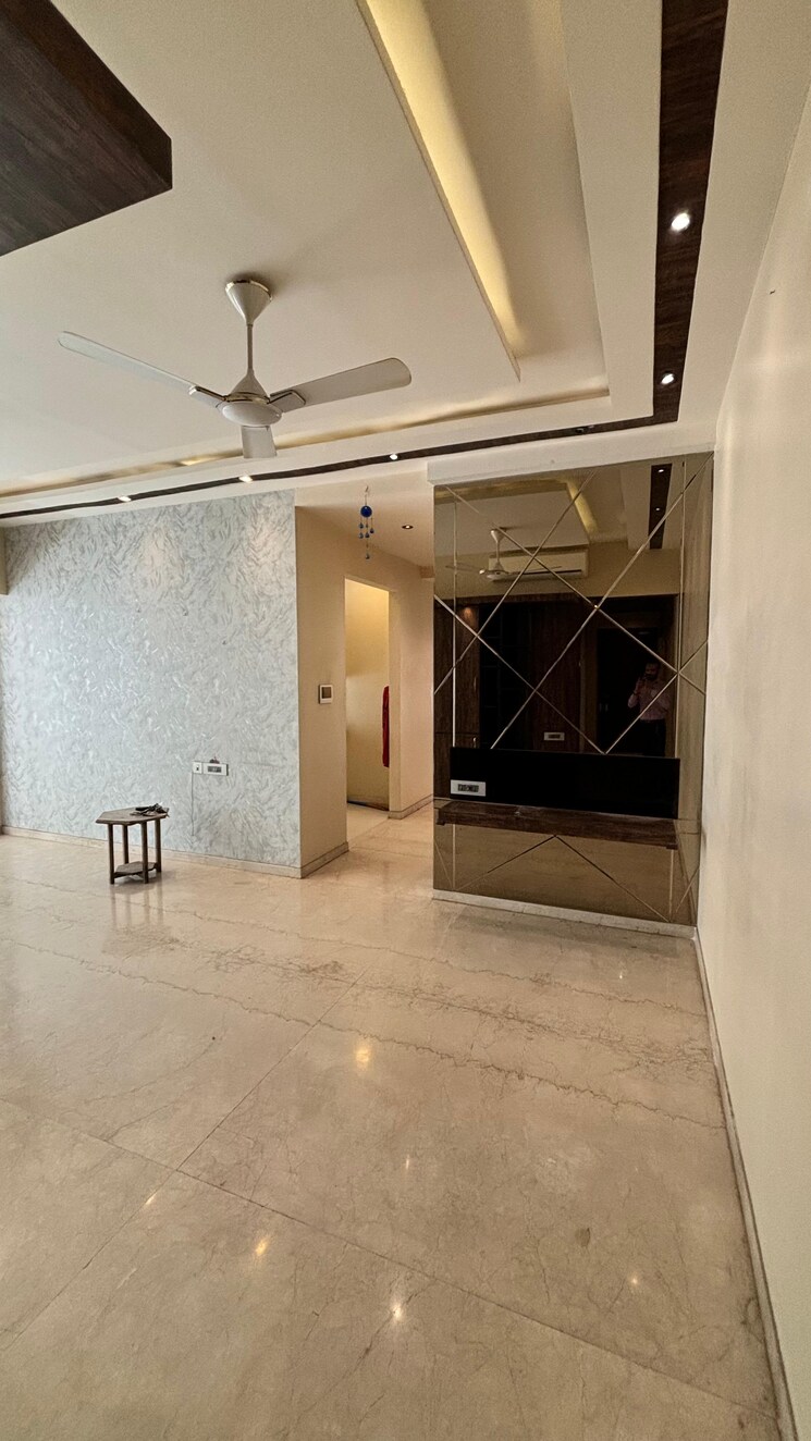 Room, omkar-alta-monte 3 Bedroom 1500 Sq.Ft. Apartment In Malad East Mumbai 9239696