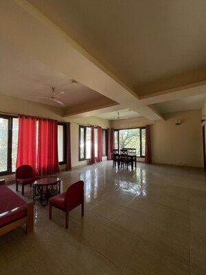 3 BHK Builder Floor For Rent in Karanpur