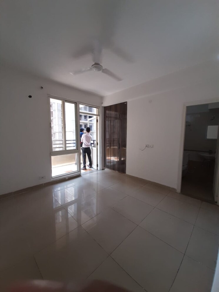 Room, stellar-one 3 Bedroom 2020 Sq.Ft. Apartment In Sector 1 Greater Noida Greater Noida 9239728