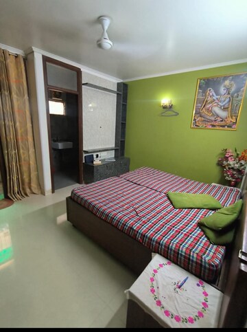 Bedroom in 2 BHK Builder Floor at Harit Vihar RWA, Burari – for Sale