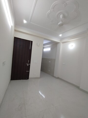 Living Room in 1 BHK Builder Floor at Chattarpur – for Rent