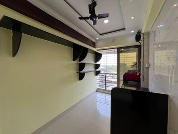 Team Area in 1 BHK Apartment at Thane East – for Sale