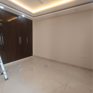 Room in 3 BHK Builder Floor at Shivalik Colony – for Rent
