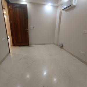 Room in 3 BHK Builder Floor at Shivalik Colony – for Rent