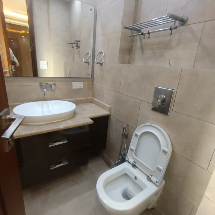 Bathroom, shivalik colony 3 Bedroom 1800 Sq.Ft. Builder Floor In Shivalik Colony Delhi 9239855
