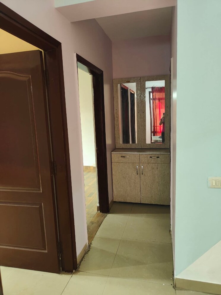 Other, vijay-ratan-vihar 3 Bedroom 1200 Sq.Ft. Apartment In Sector 15 Gurgaon 9239860