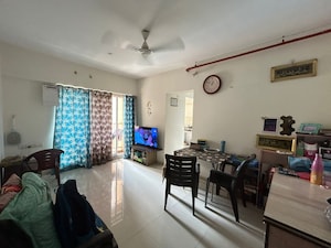 Master Bedroom in 1 BHK Apartment at Cosmos Jewels, Ghodbunder Road – for Rent