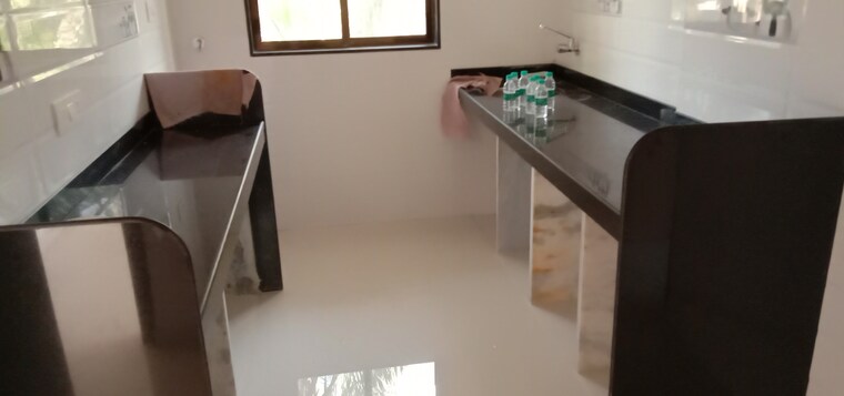 Kitchen, dn nagar 1 Bedroom 600 Sq.Ft. Apartment In Dn Nagar Mumbai 9216663
