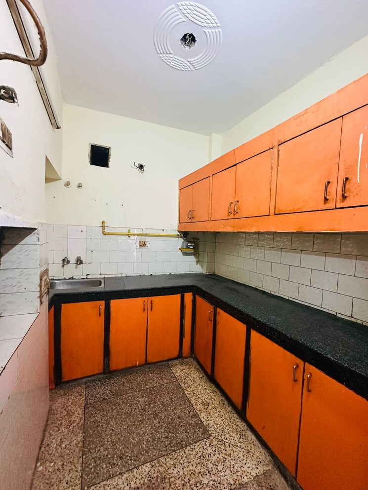 Kitchen, saket 1 Bedroom 600 Sq.Ft. Builder Floor In Saket Delhi 9239907