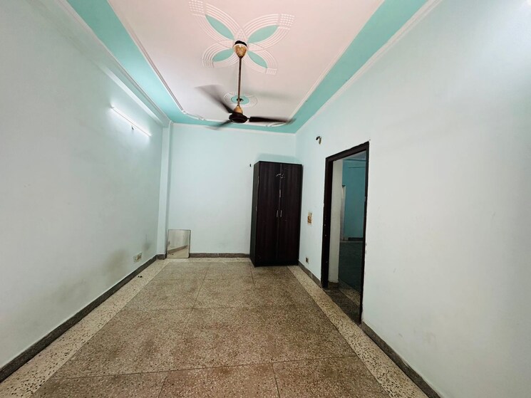 Room, saket 1 Bedroom 600 Sq.Ft. Builder Floor In Saket Delhi 9239907