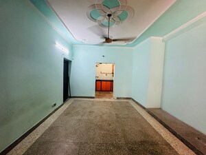 1 BHK Builder Floor For Rent in Saket
