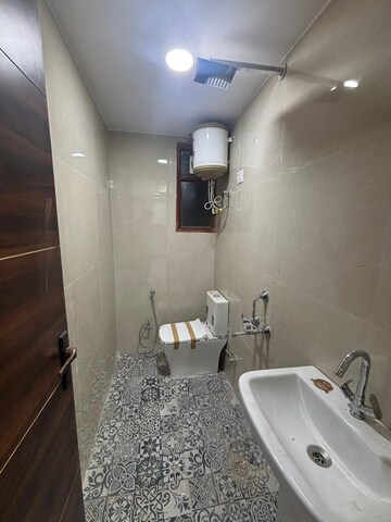 Attached Bathroom in 1 BHK Builder Floor at Chattarpur – for Sale