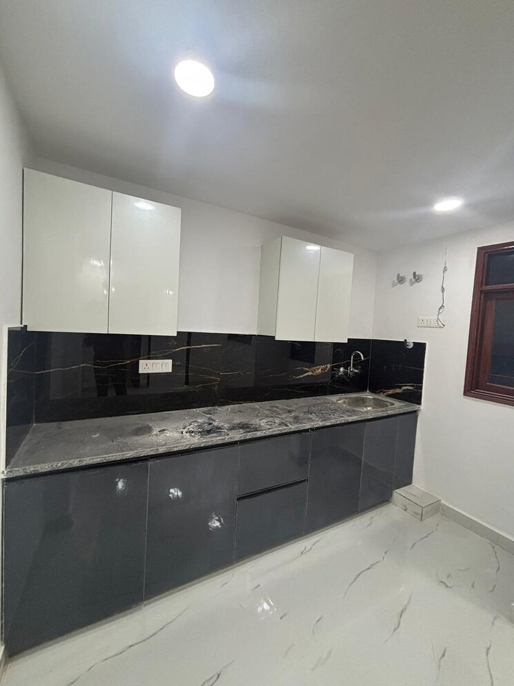 Kitchen, chattarpur 1 Bedroom 500 Sq.Ft. Builder Floor In Chattarpur Delhi 9239914