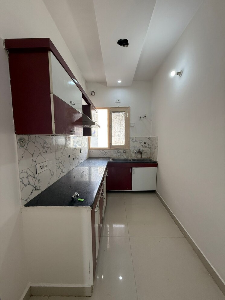 Kitchen, dhakoli 3 Bedroom 1000 Sq.Ft. Builder Floor In Dhakoli Zirakpur 9239918