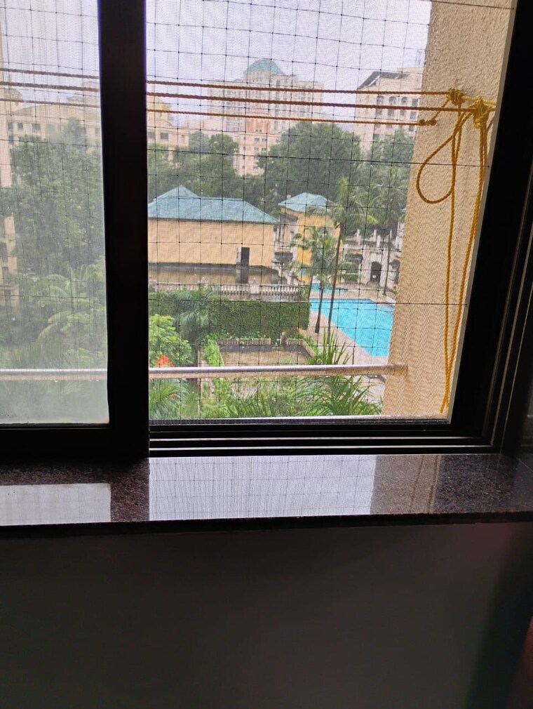 Garden, rosa-bella 3 Bedroom 900 Sq.Ft. Apartment In Ghodbunder Road Thane 9239932