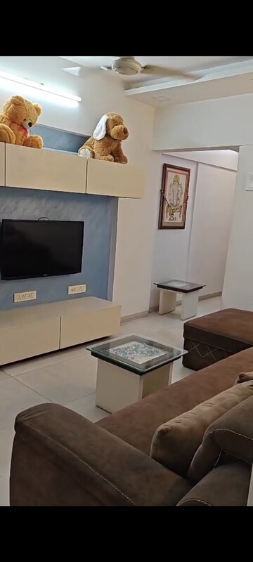 2 BHK Apartment For Rent in Royal Palace, Andheri West