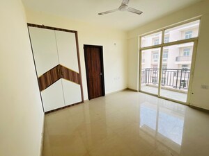 3 BHK Apartment For Rent in Excella Kutumb, Sultanpur Road