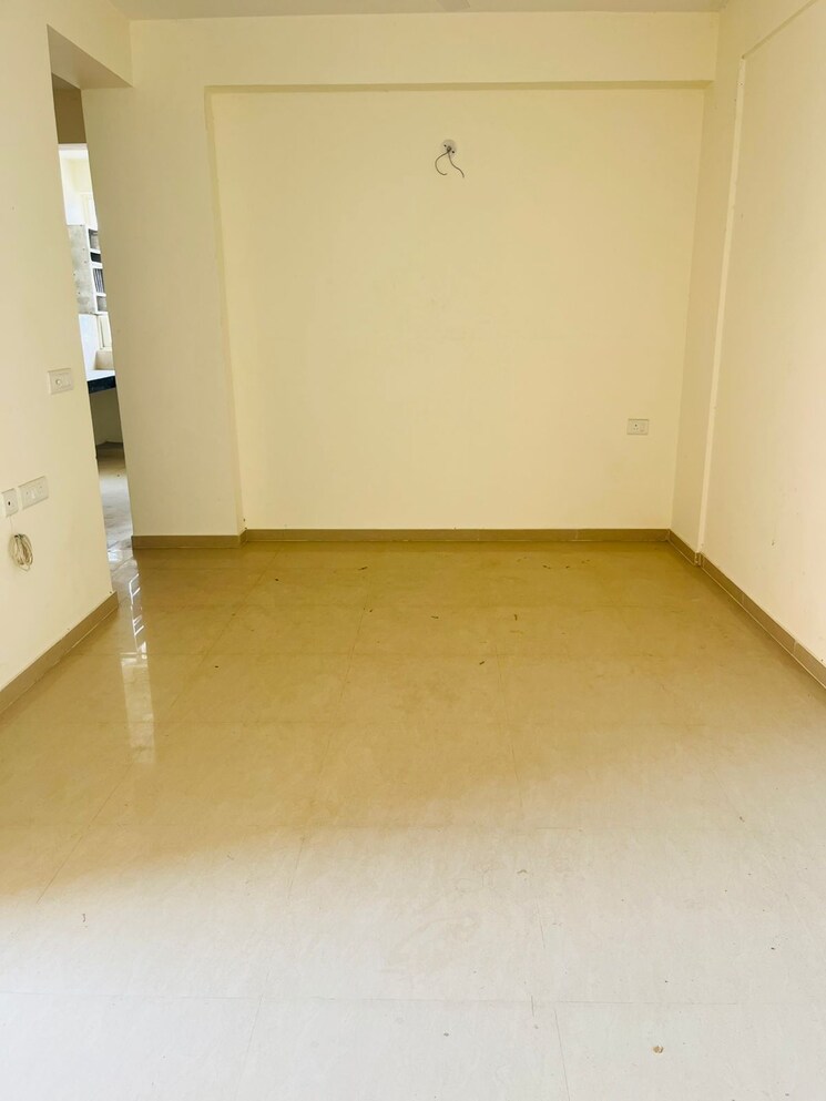 Room, excella-kutumb 3 Bedroom 1600 Sq.Ft. Apartment In Sultanpur Road Lucknow 9239952